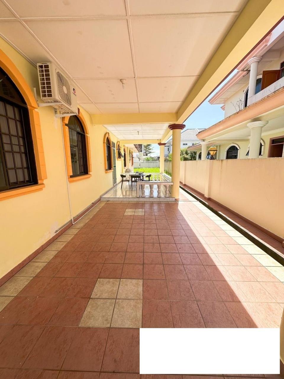 Ling'S Homestay Miri Exterior photo