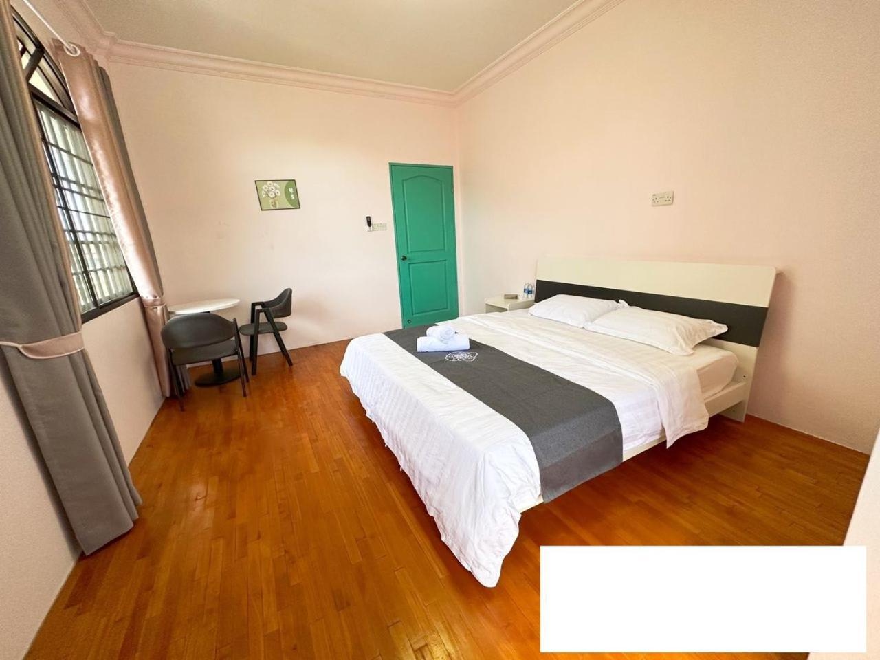 Ling'S Homestay Miri Exterior photo
