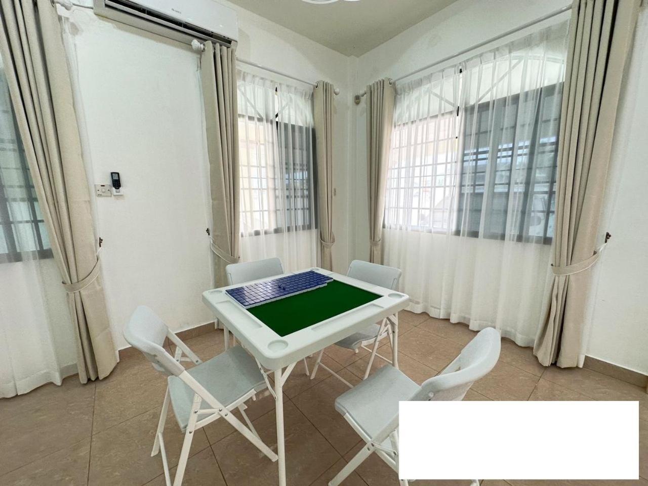 Ling'S Homestay Miri Exterior photo